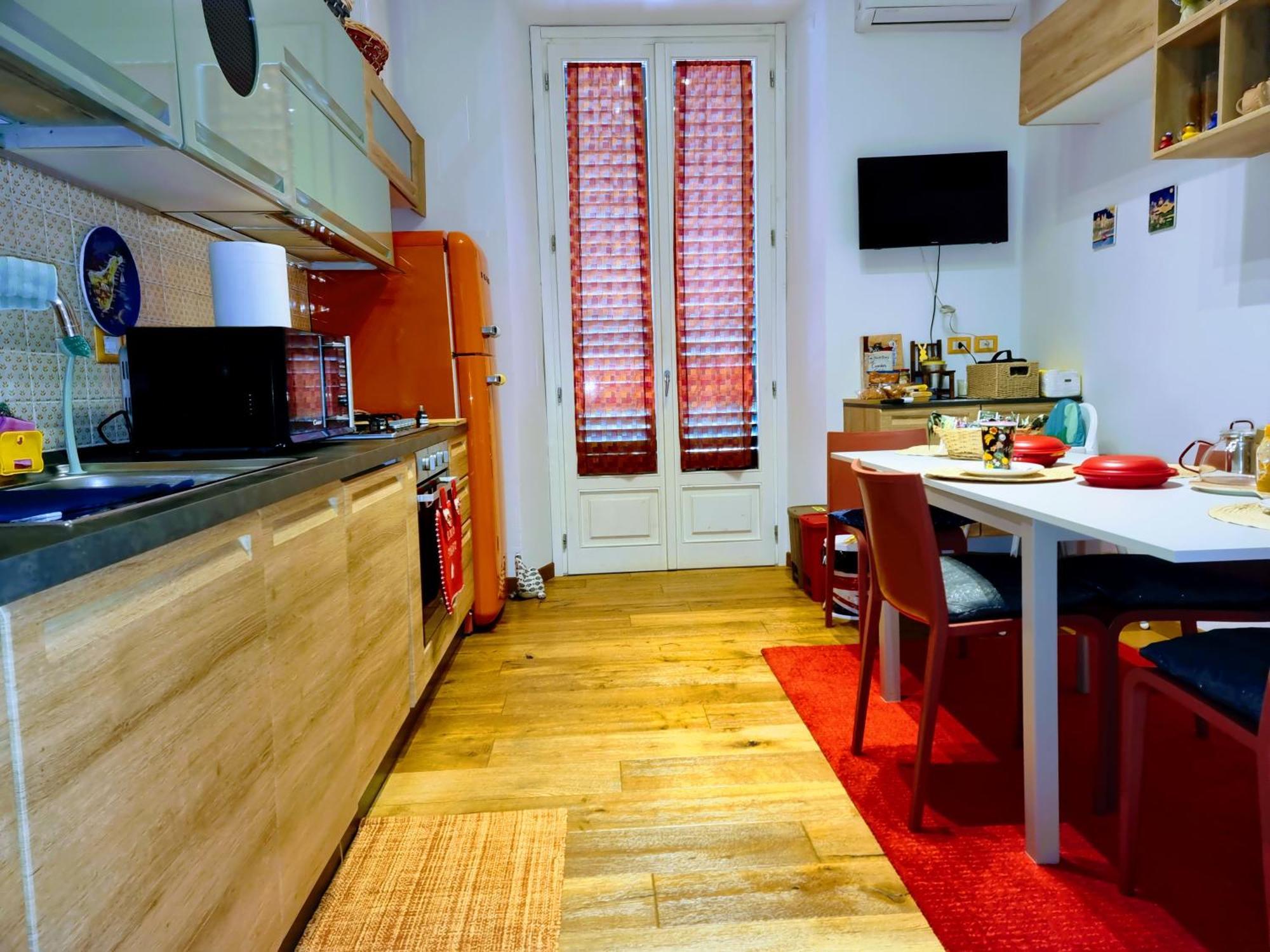 Laura Apartamento Florencia